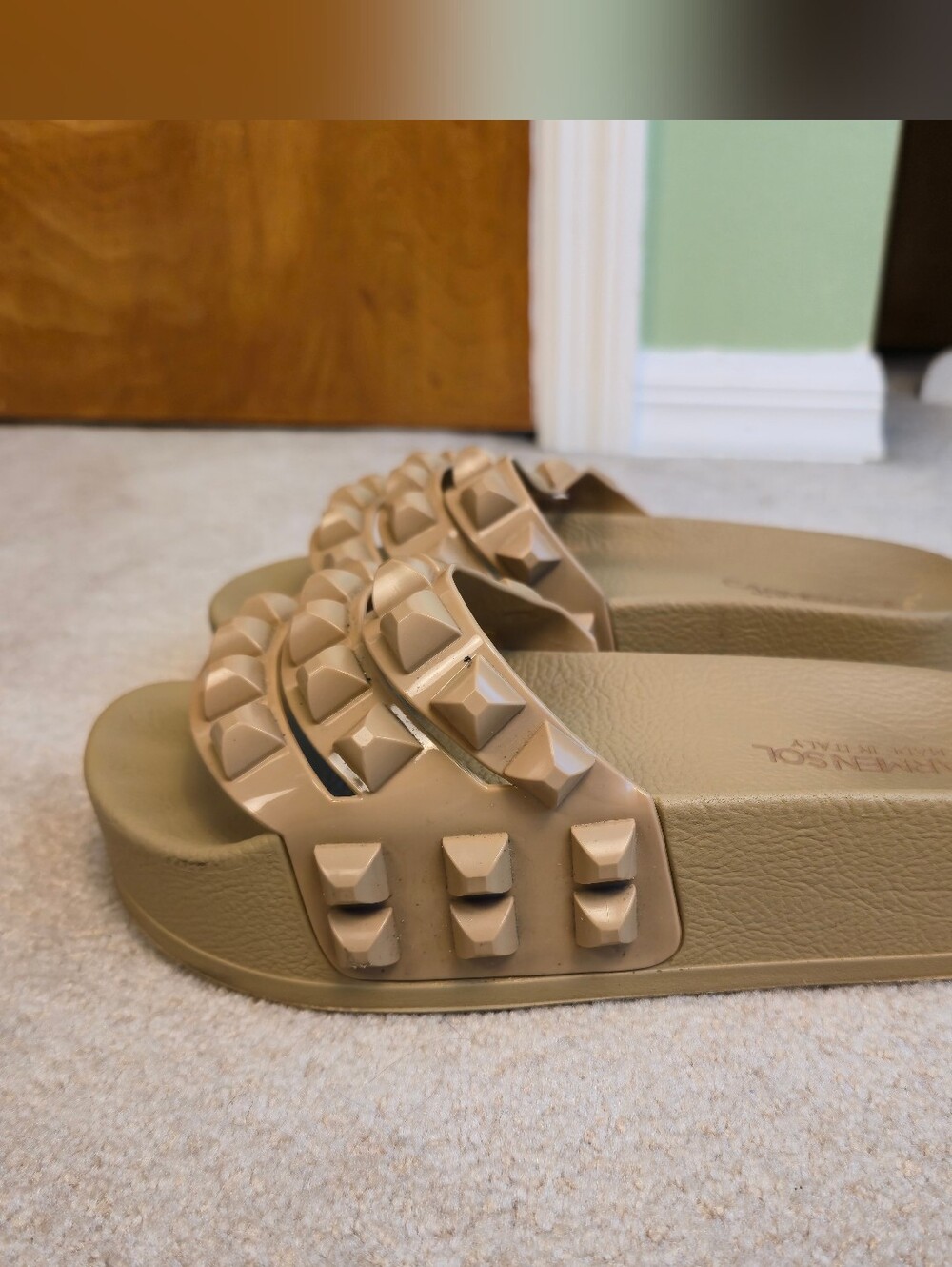 Carmen Sol Nude Carmen Slip On Stud Sandals Platform Italy Sz 39 / 8.5
